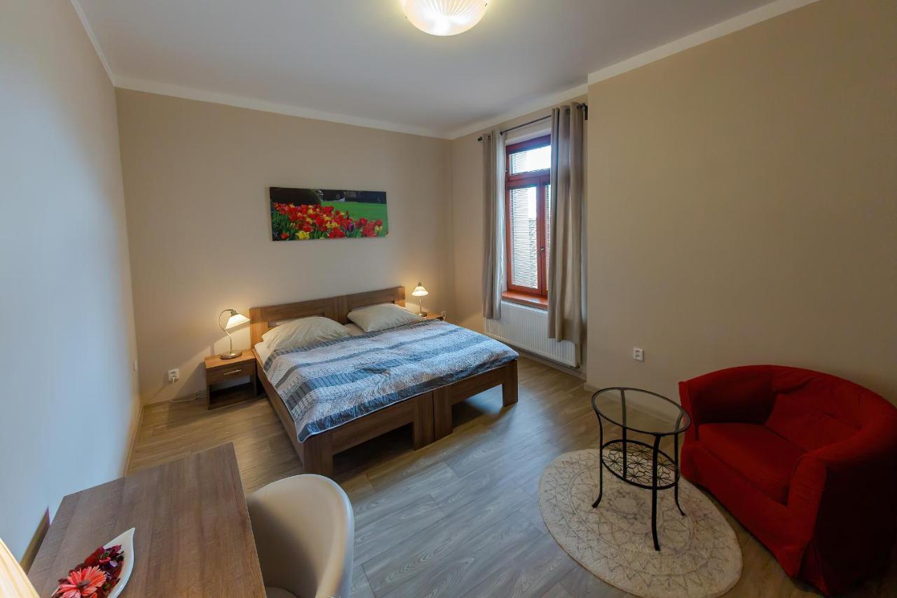 Penzion Apartmany Resident Poděbrady Exteriör bild