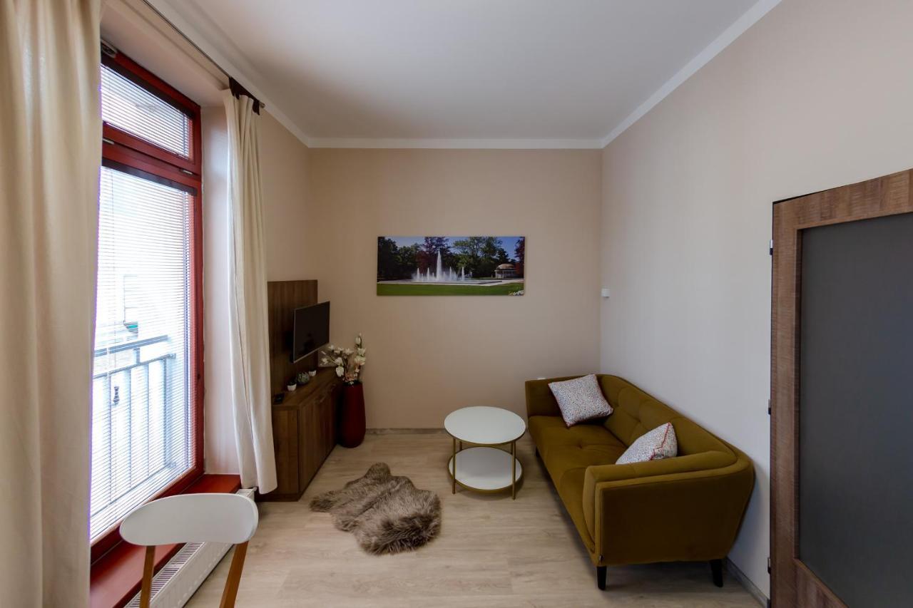 Penzion Apartmany Resident Poděbrady Exteriör bild